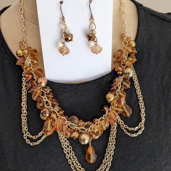 Gold/copper/topaz statement necklace & earrings from AKIRA - Picture 1 of 4